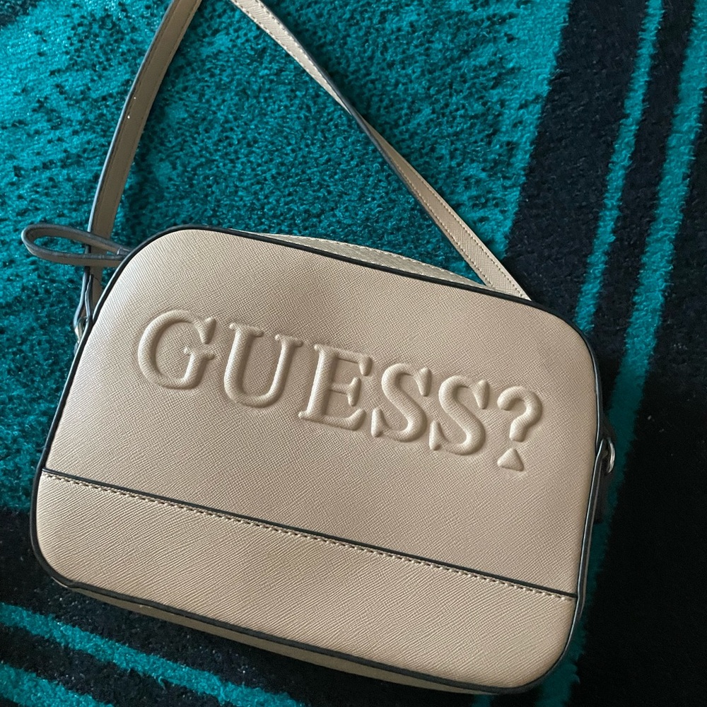COPY (NOT SOLD) - GUESS NUDE BAG